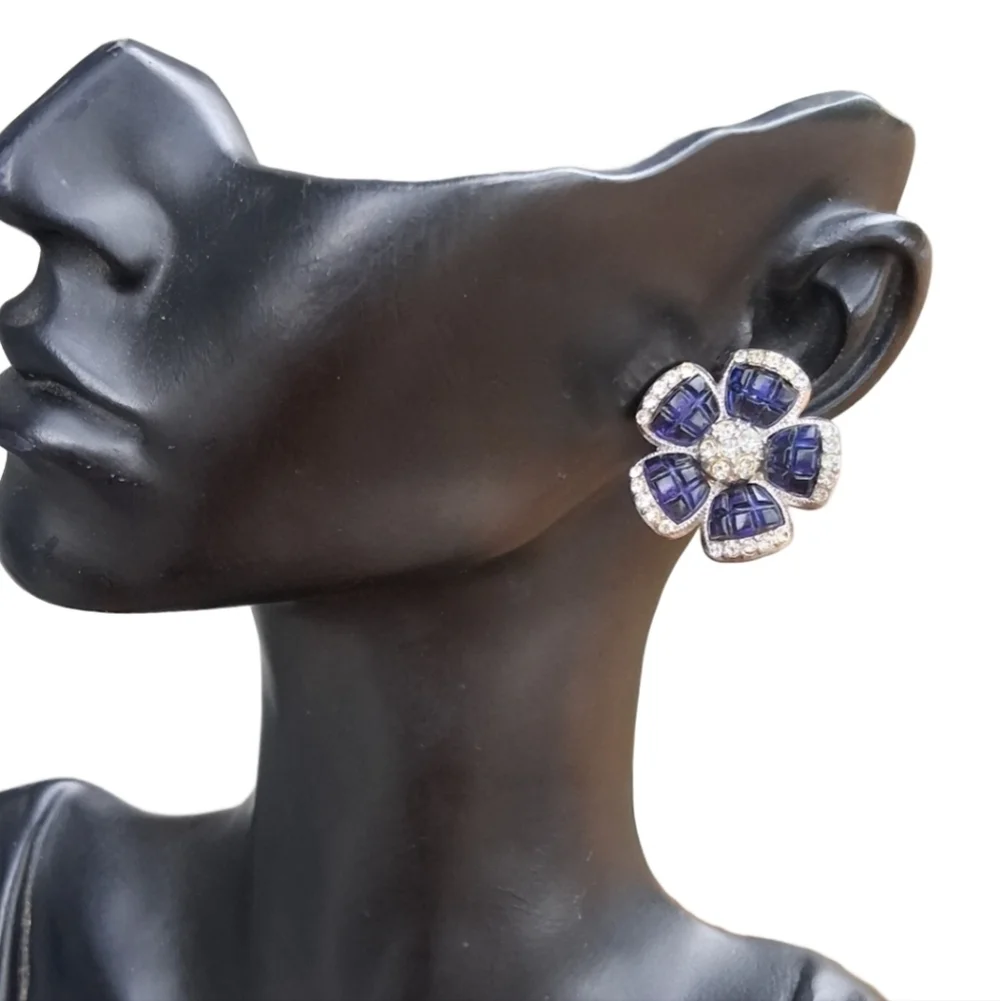 Avon Vintage Sapphire Blue & White Rhinestone Flower Earrings